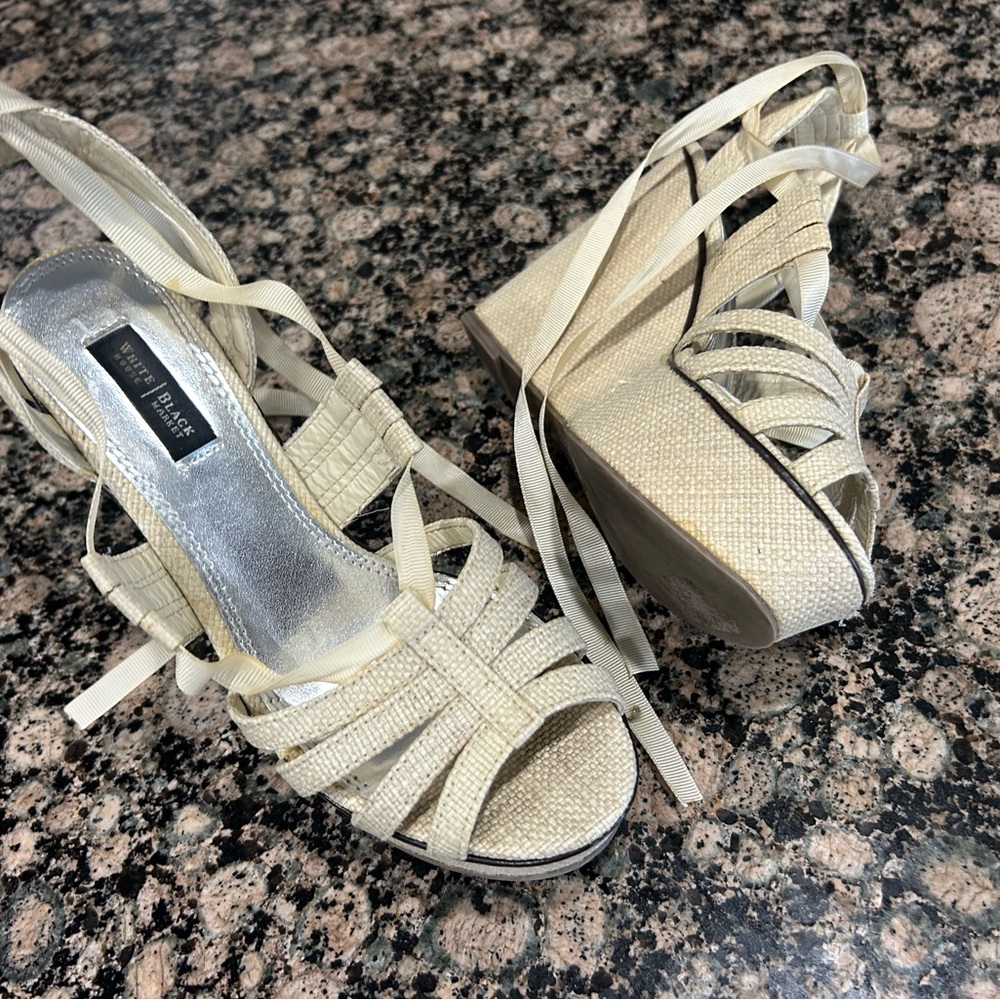 White House Black Market Cream Wedge Sandals